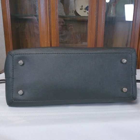 Kate Spade Sadie Dome Satchel 2 Way Purse Style# K6177 COA Included - Picture 7 of 16